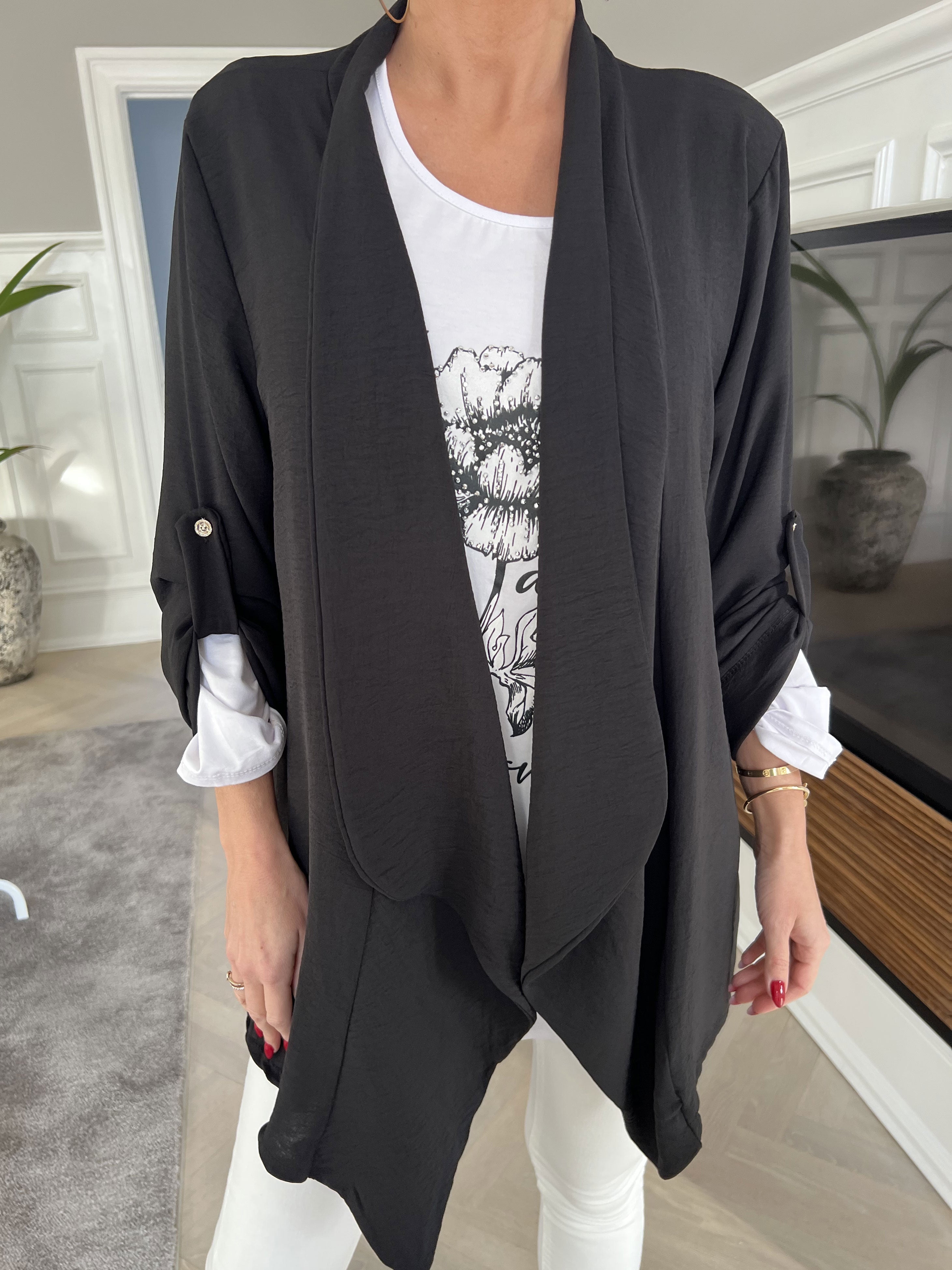 Dream - Enkel kofta i lätt och fint tyg